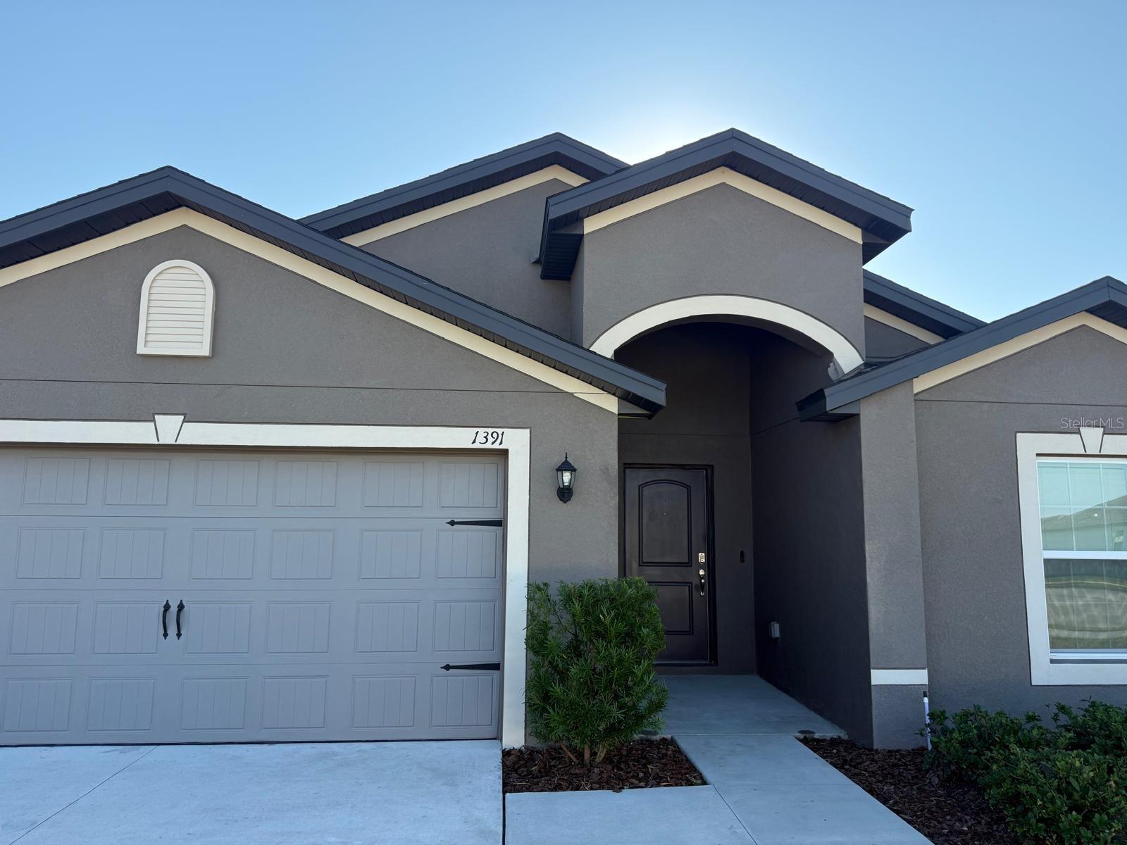 RIDGE/SWAN LAKE - Residential