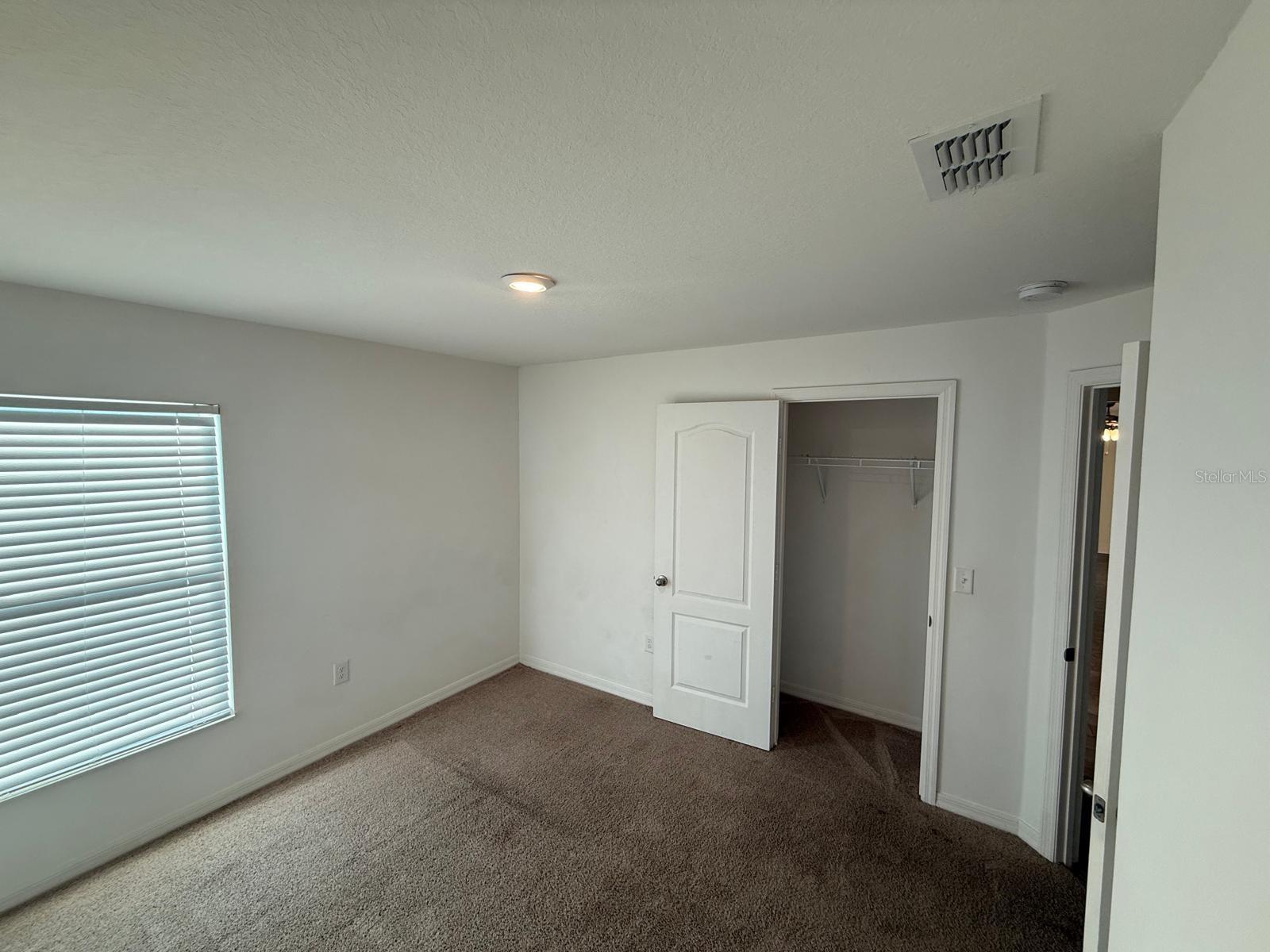 RIDGE/SWAN LAKE - Residential