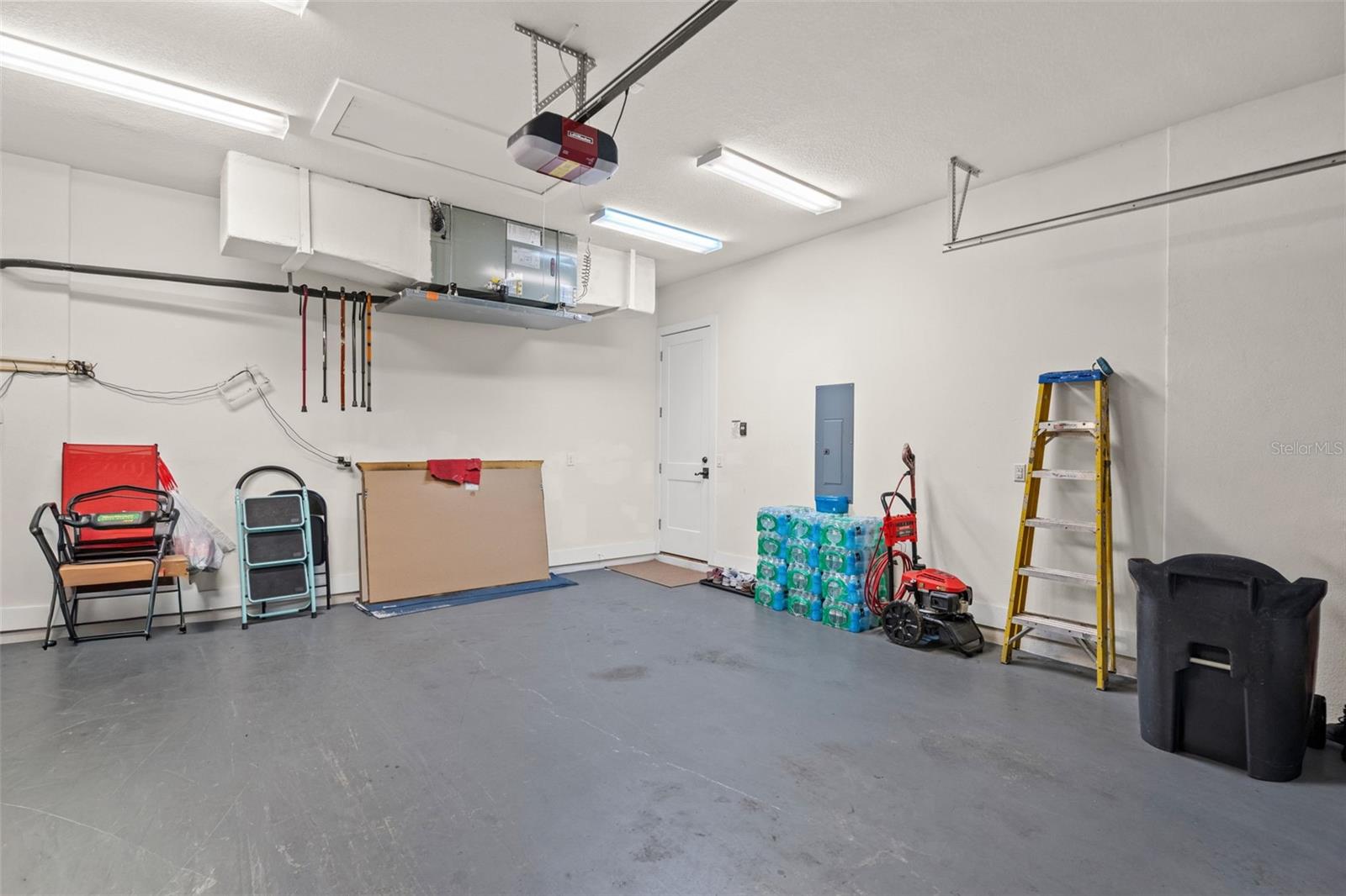 BLESSED ESTATES - Residential