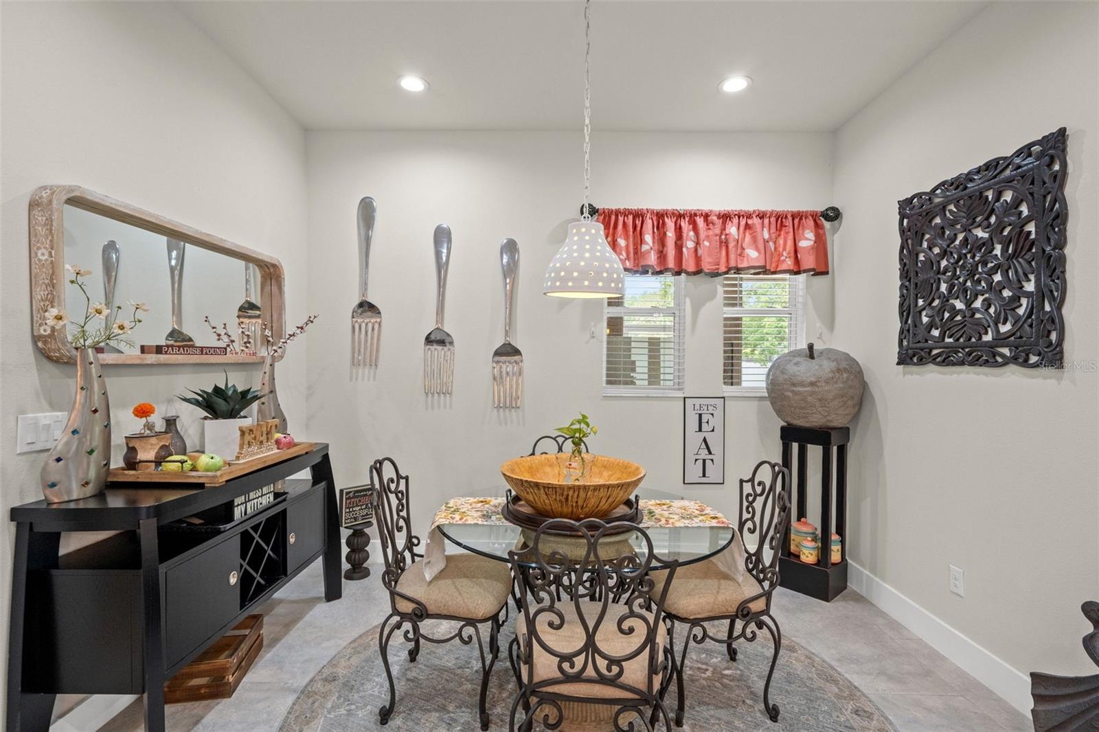 BLESSED ESTATES - Residential