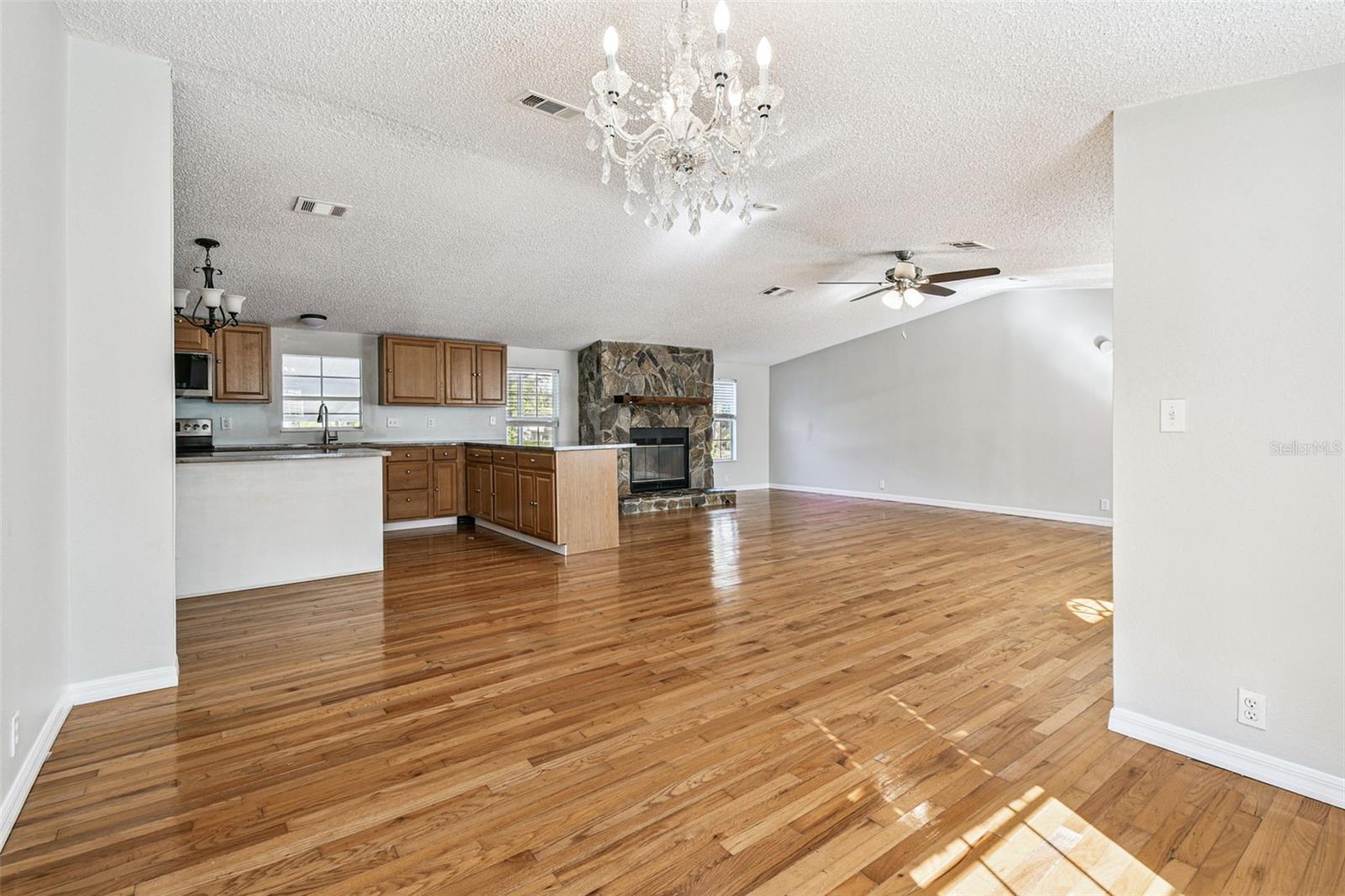 TROPICAL ACRES UNIT 2 - Residential