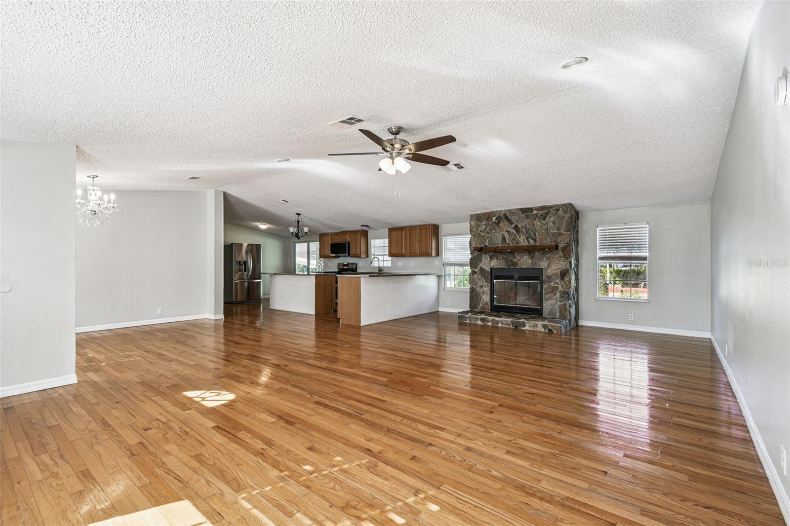 TROPICAL ACRES UNIT 2 - Residential