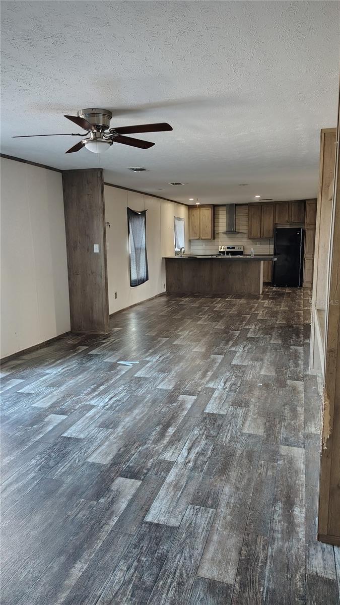 TWIN LAKES RANCHETTES - Residential