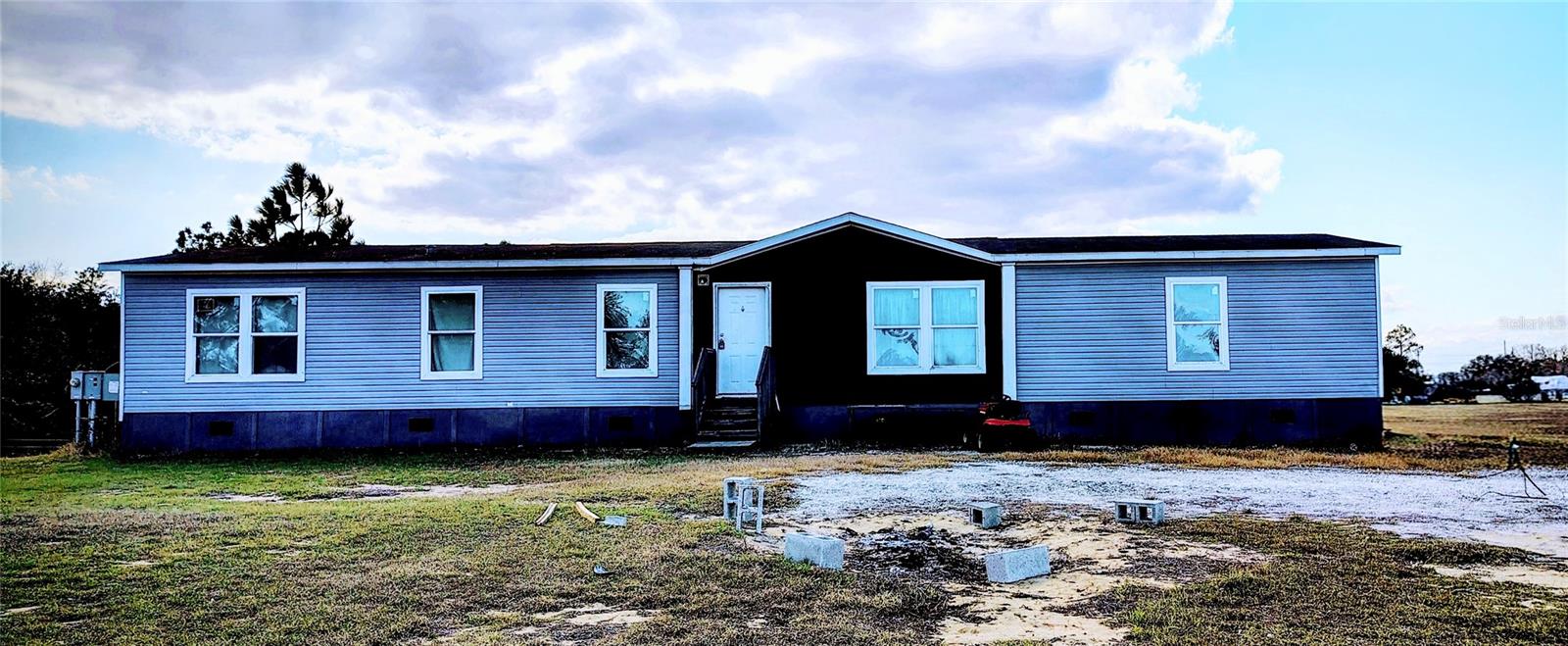 TWIN LAKES RANCHETTES - Residential