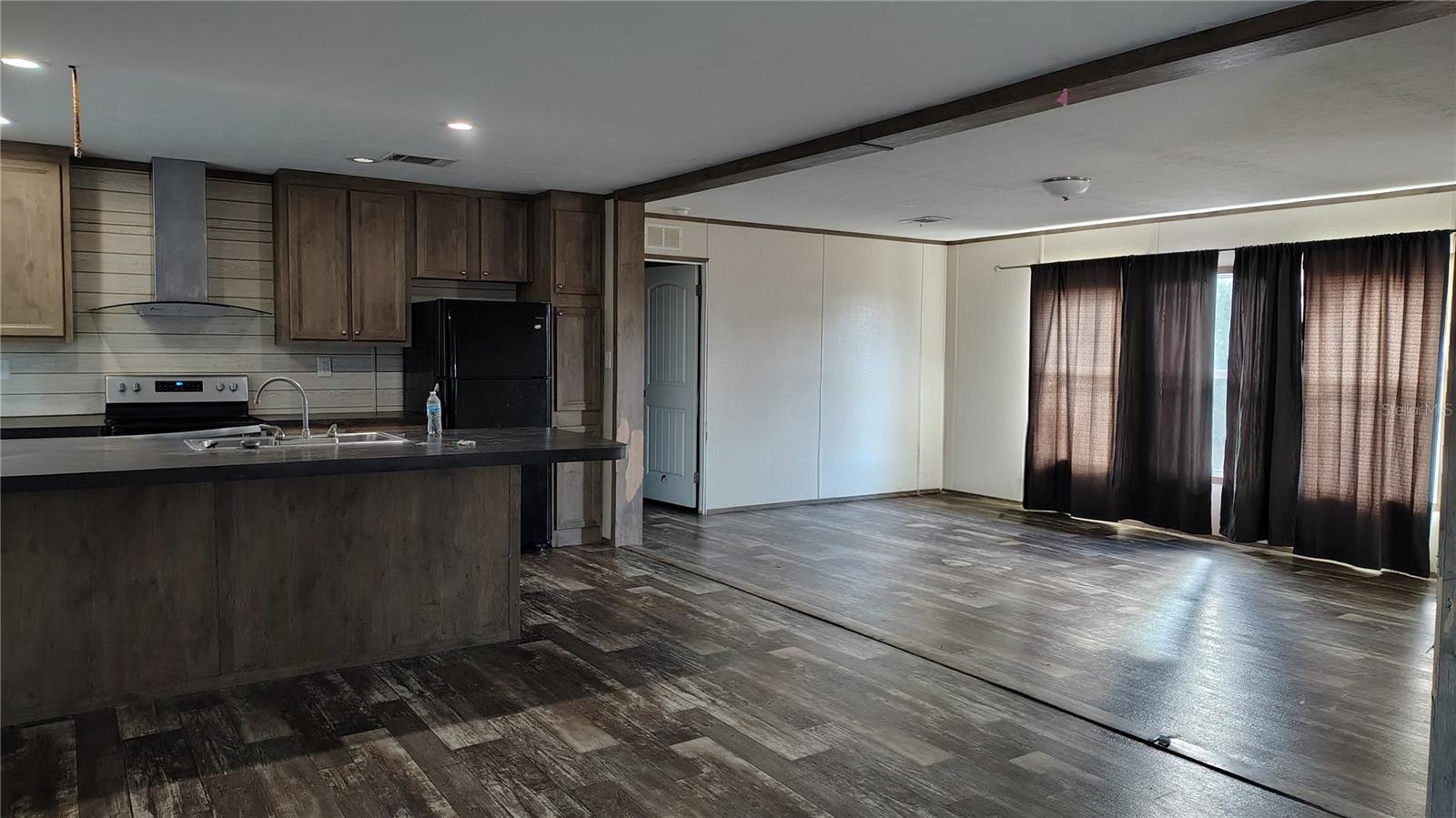 TWIN LAKES RANCHETTES - Residential