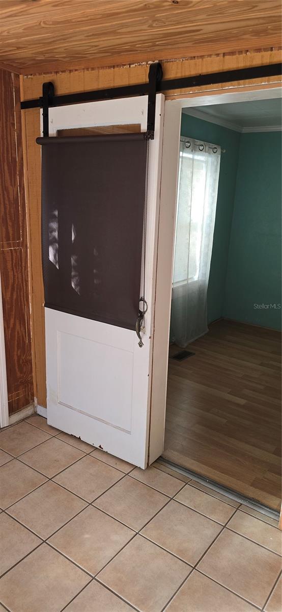 THOMPSON ADD - Residential Lease