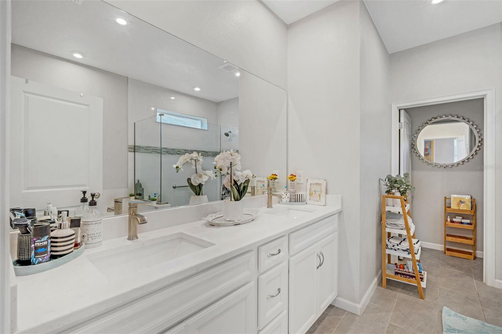 SUNSTONE AT WELLEN PARK - Residential