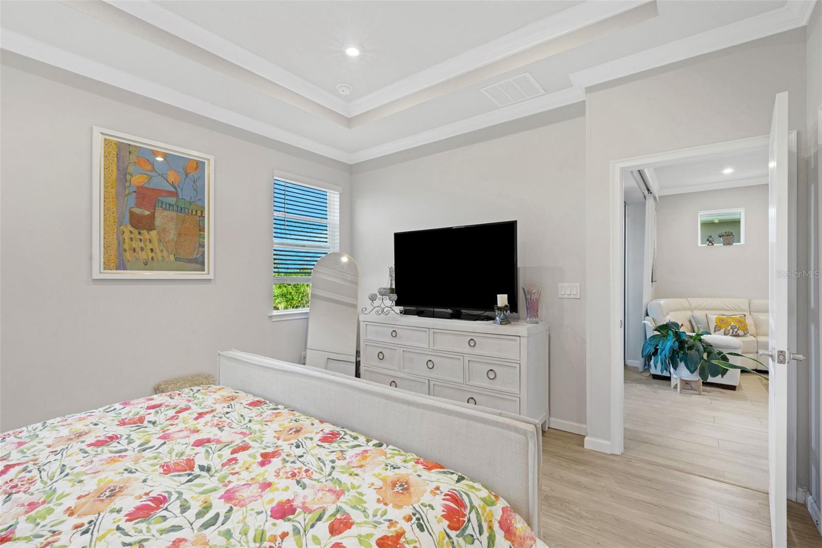 SUNSTONE AT WELLEN PARK - Residential