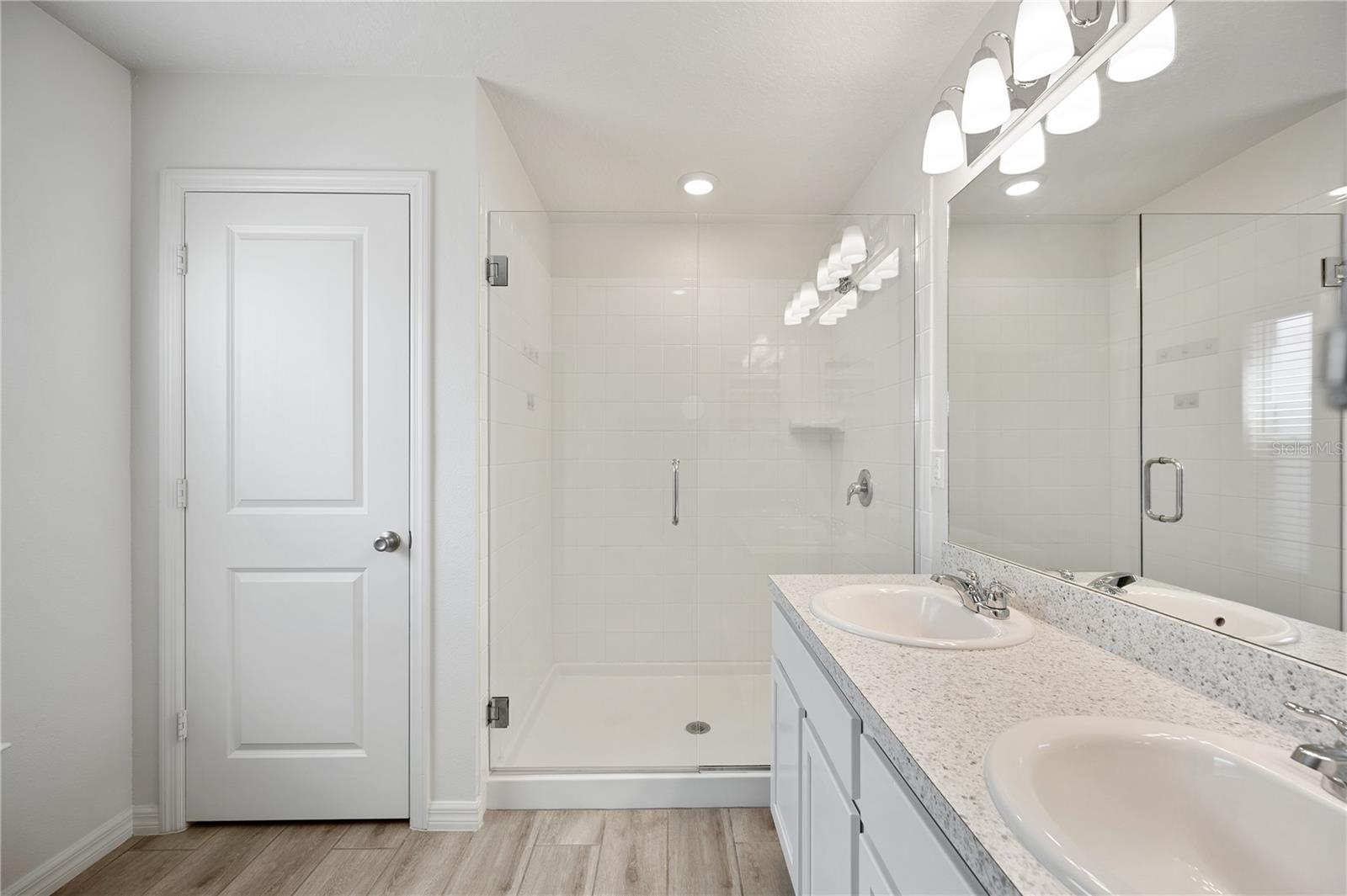 LAKE LUCERNE PH 2 & 3 - Residential