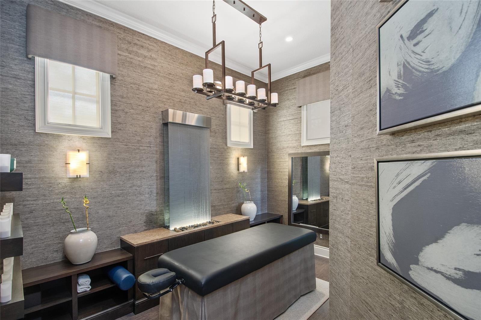KEENES POINTE - Residential