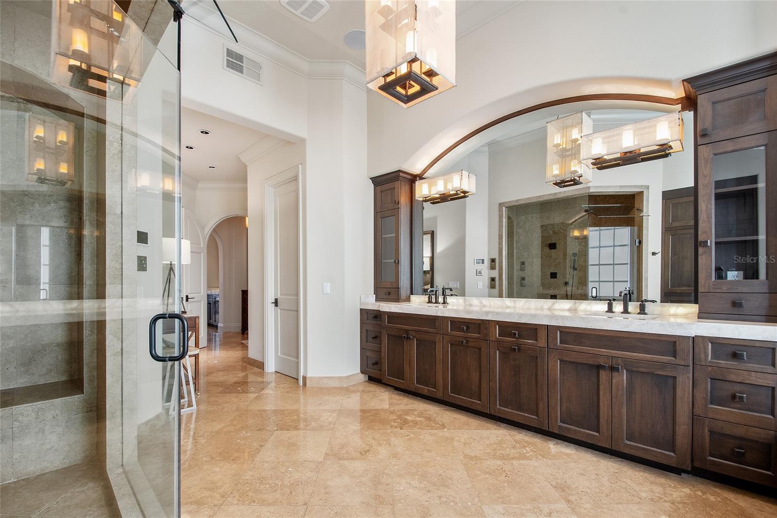 KEENES POINTE - Residential