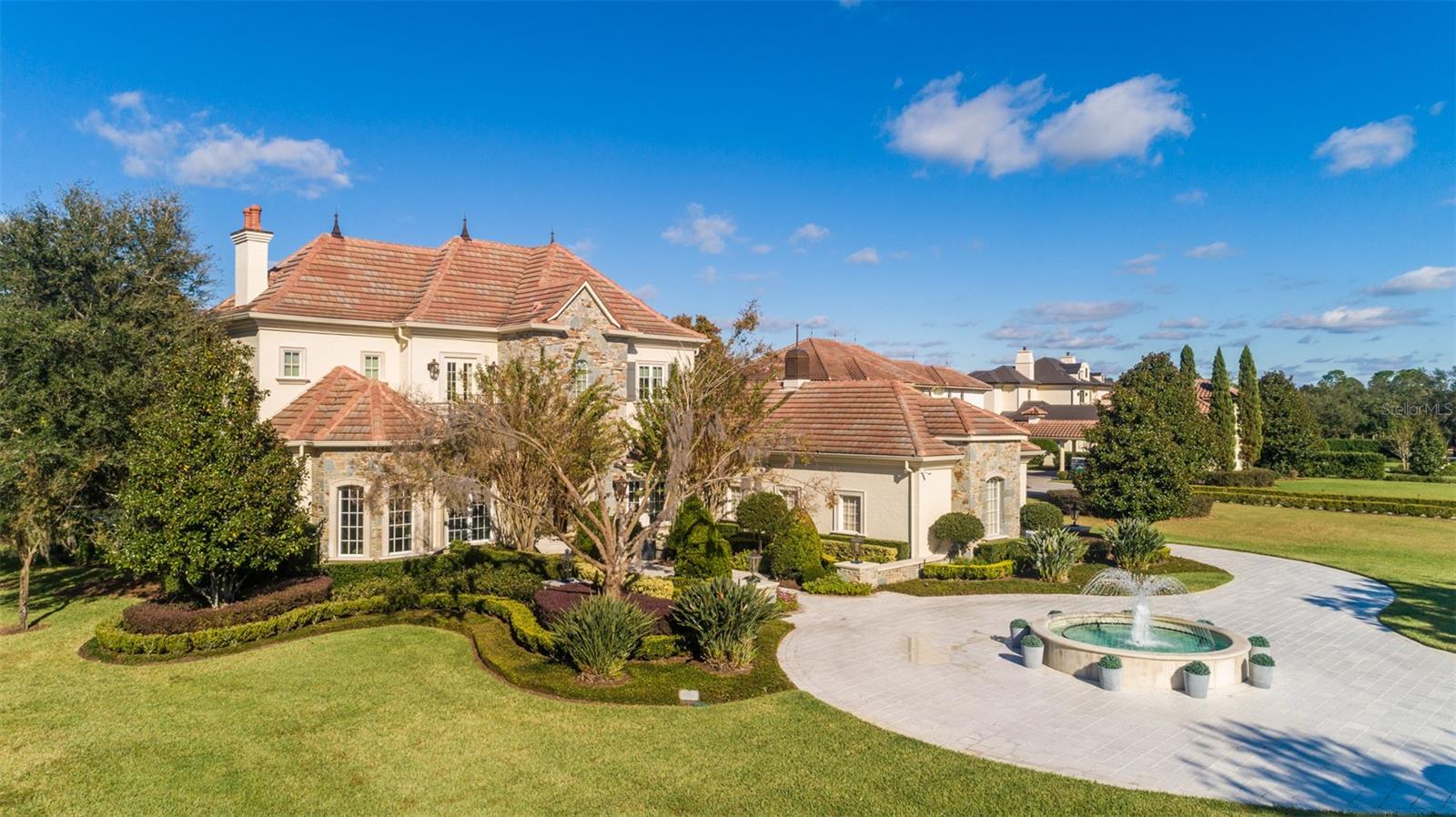 KEENES POINTE - Residential