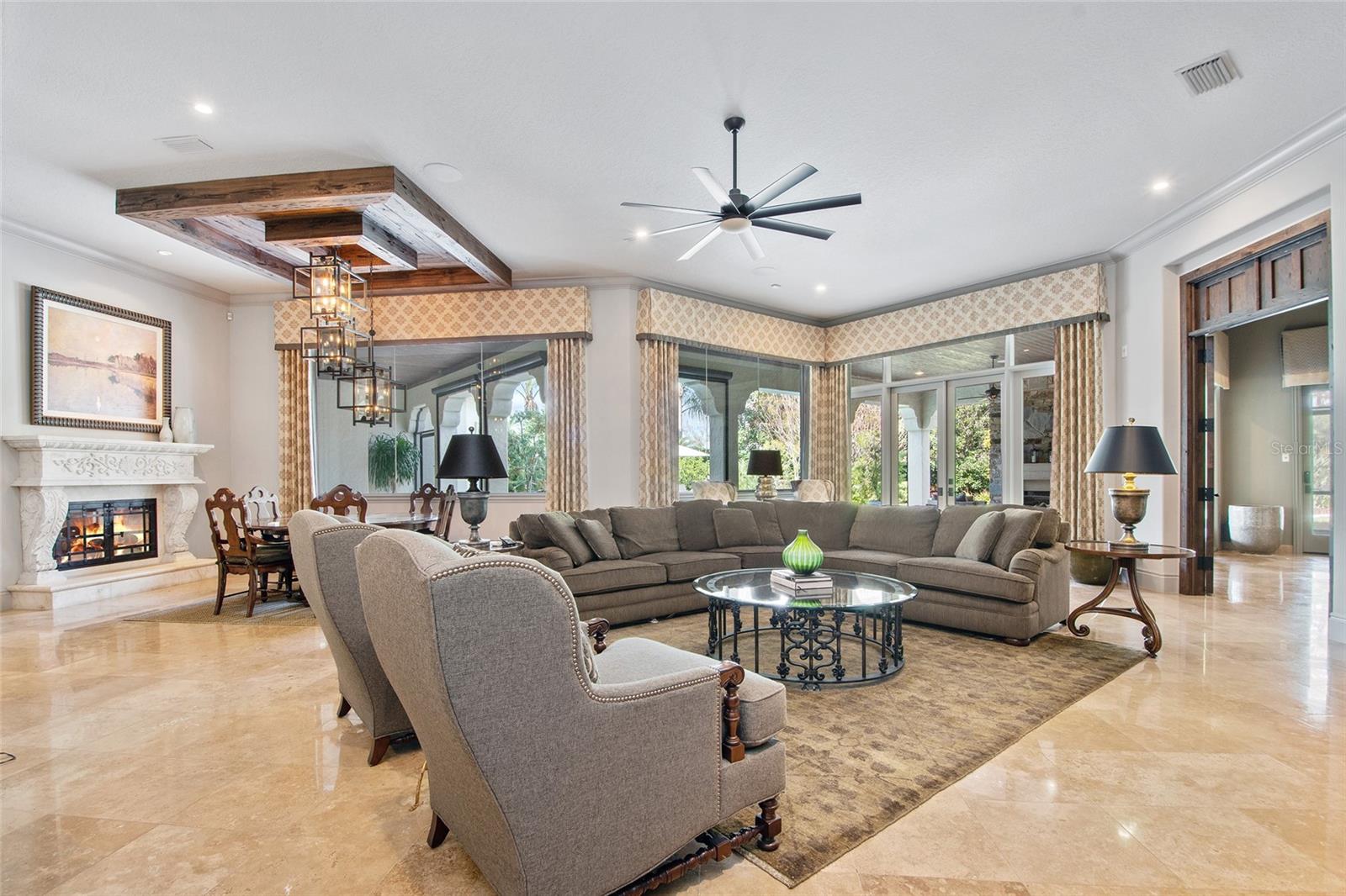 KEENES POINTE - Residential