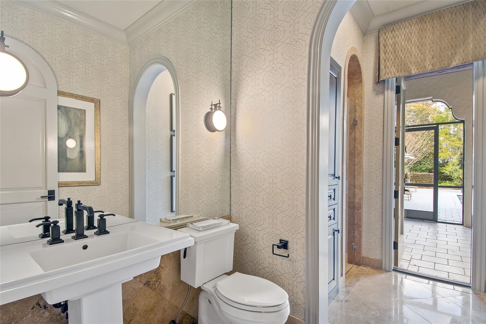 KEENES POINTE - Residential
