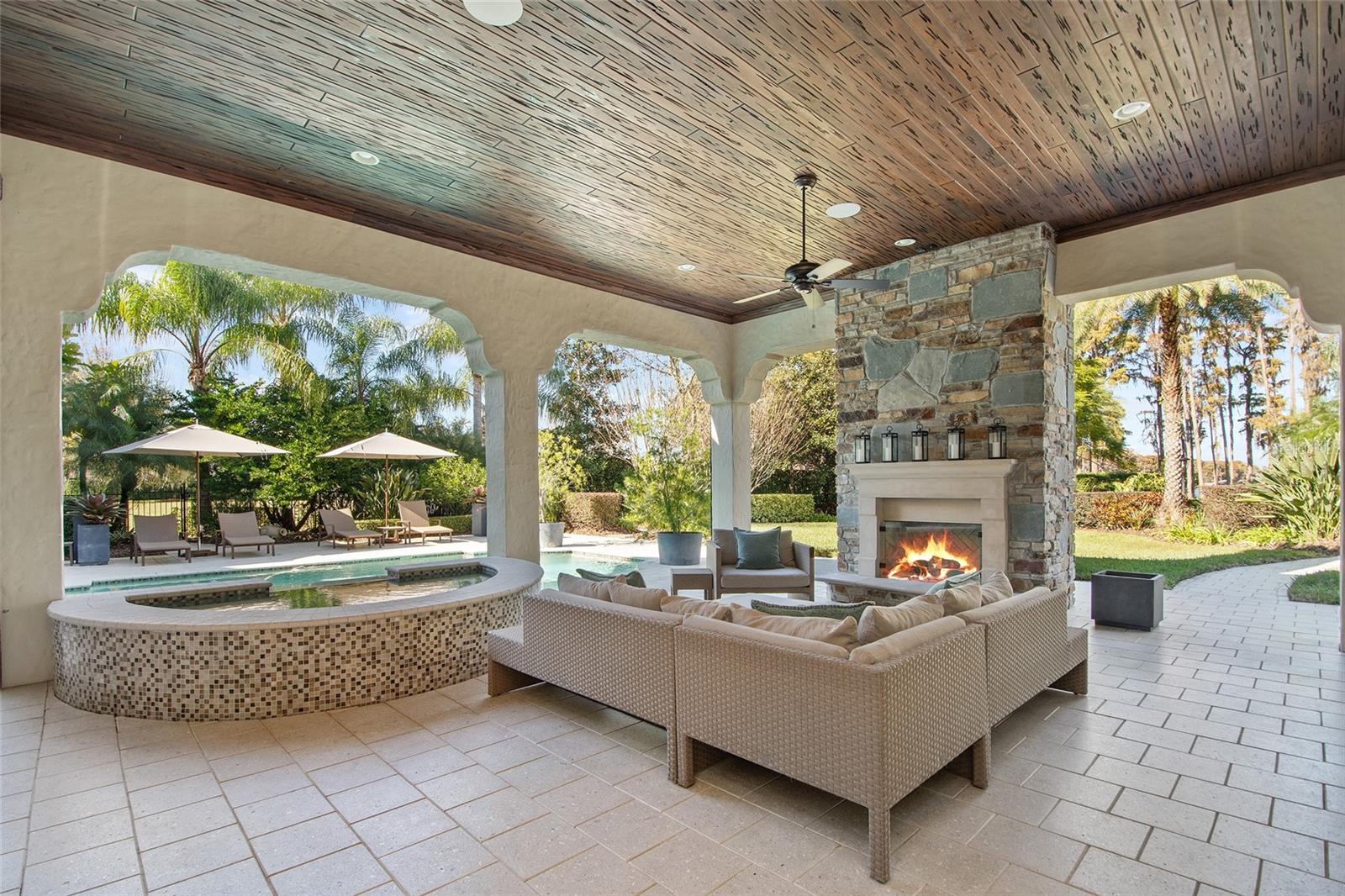 KEENES POINTE - Residential