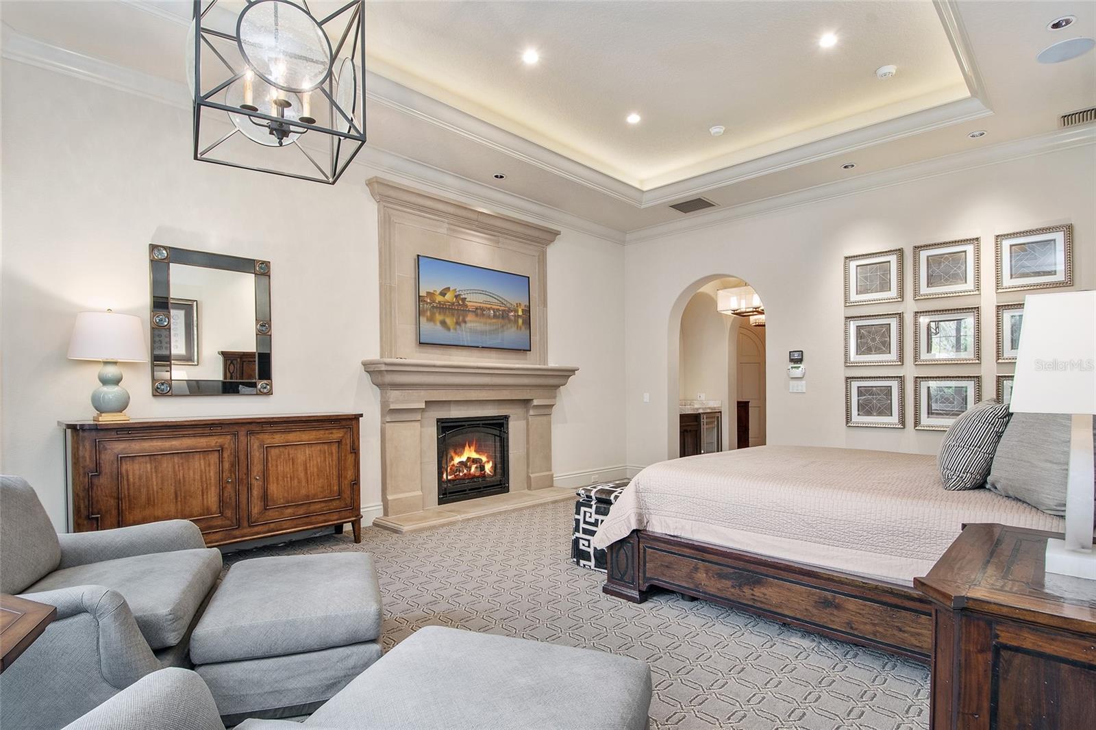 KEENES POINTE - Residential