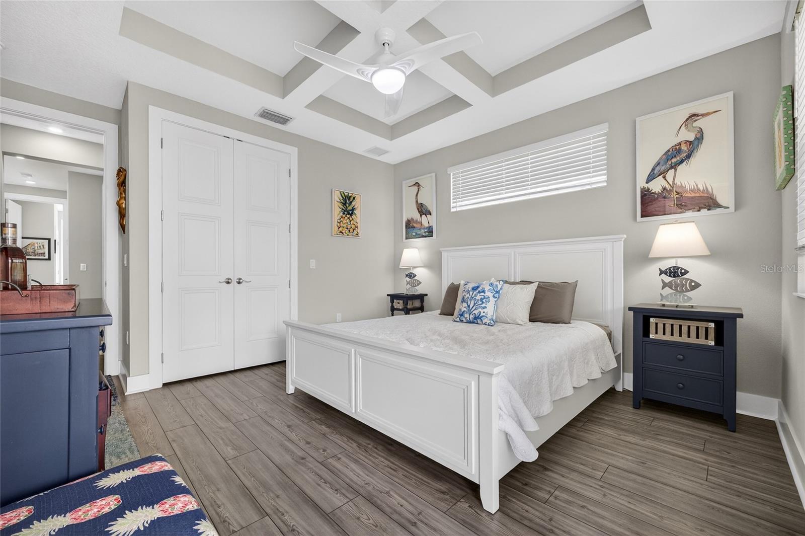 HUNTERS POINT - Residential