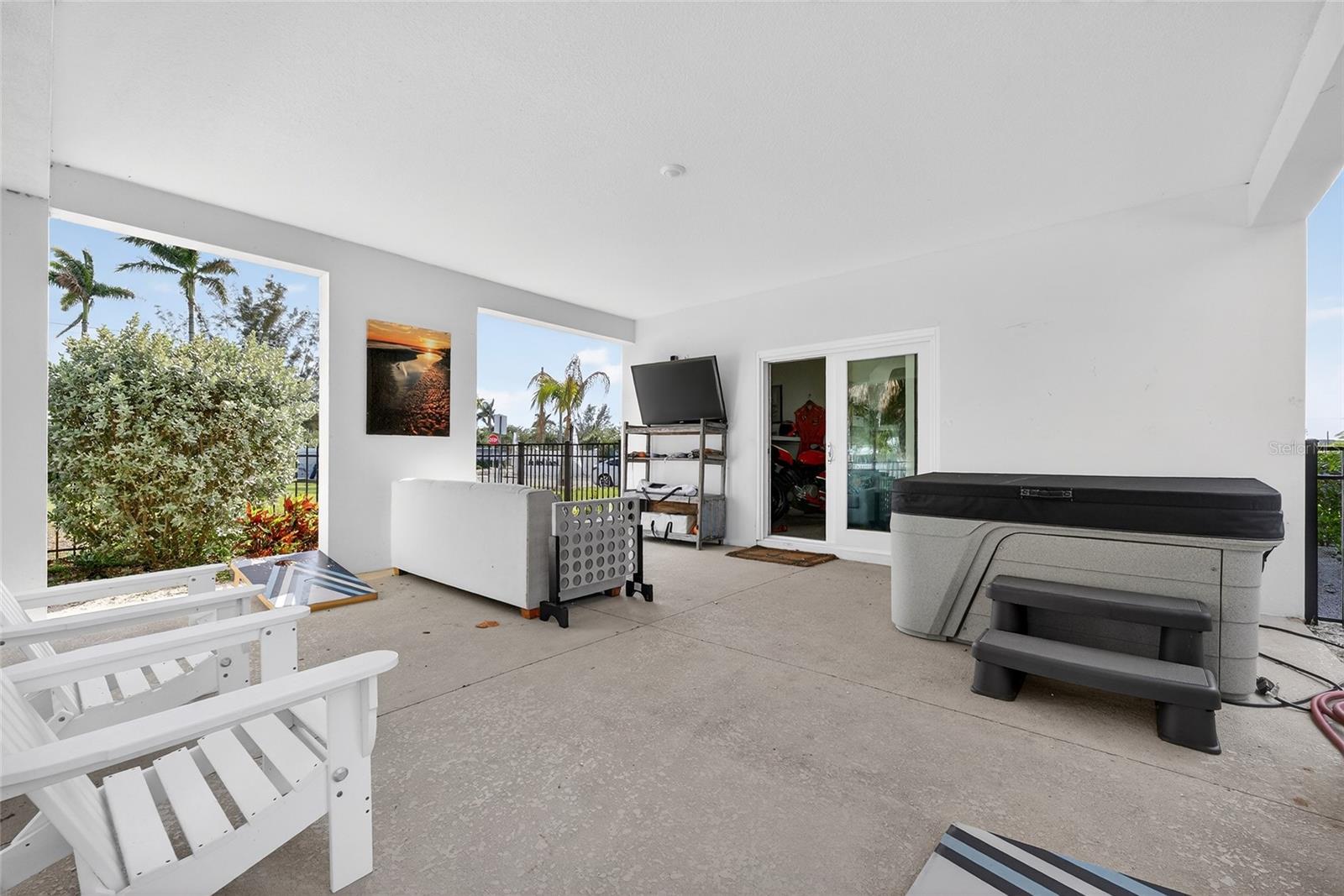 HUNTERS POINT - Residential