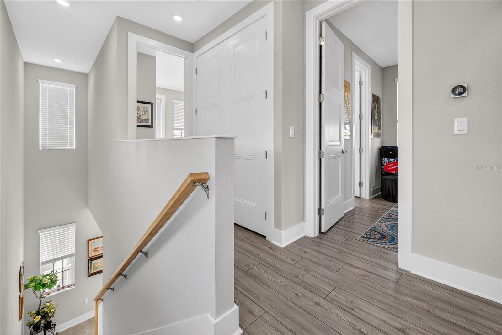 HUNTERS POINT - Residential