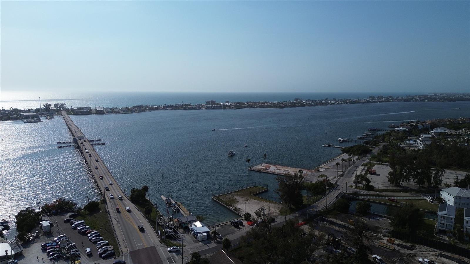 HUNTERS POINT - Residential