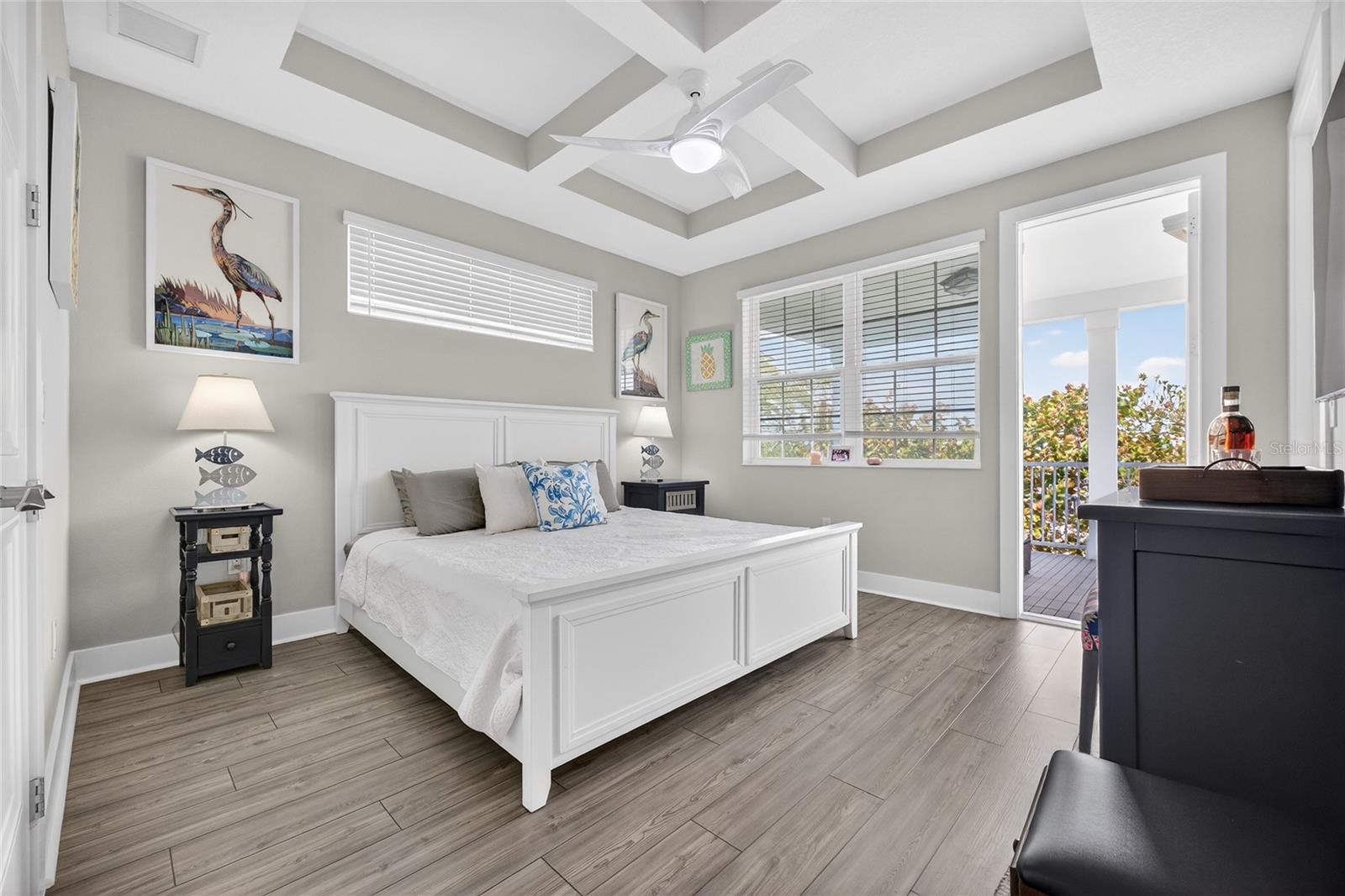 HUNTERS POINT - Residential