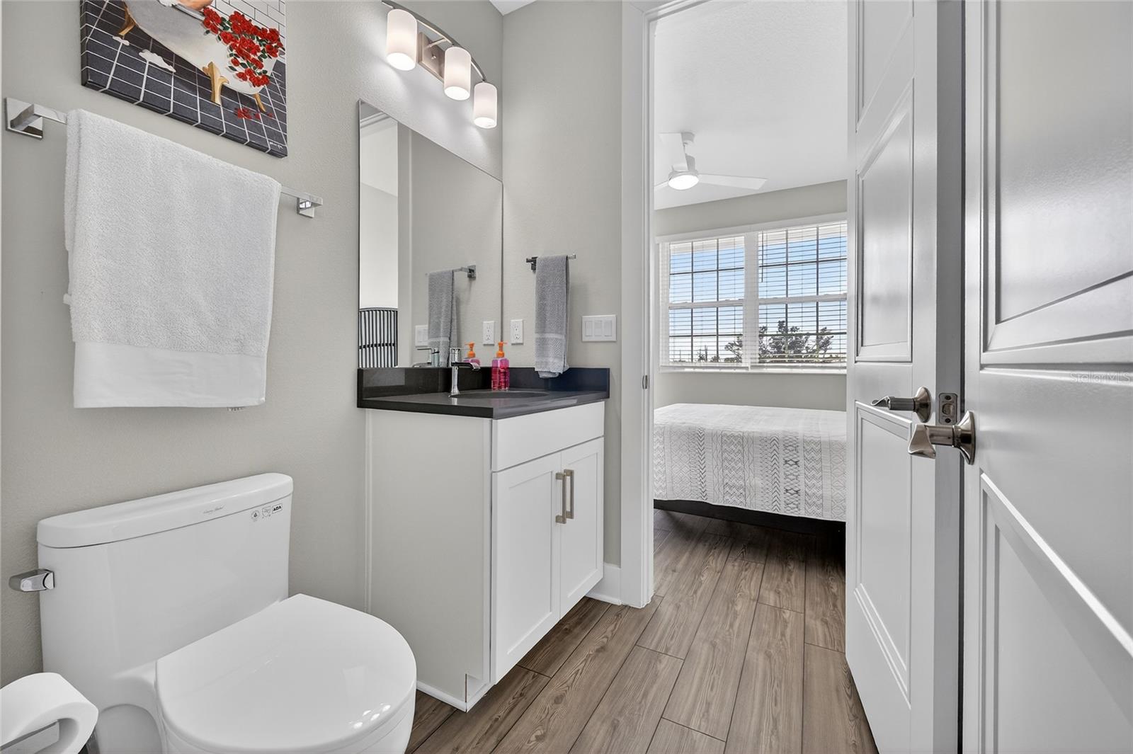 HUNTERS POINT - Residential