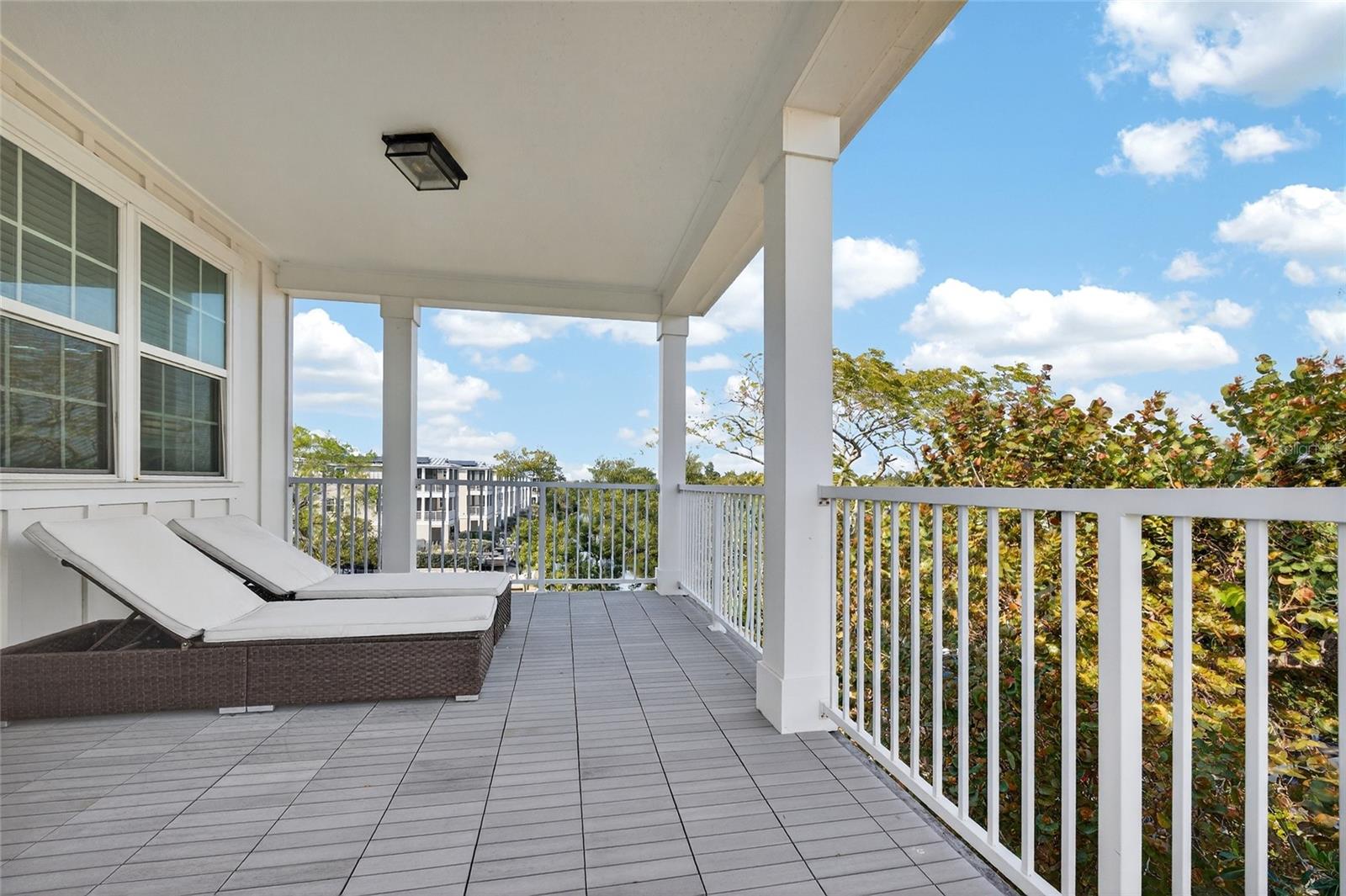 HUNTERS POINT - Residential