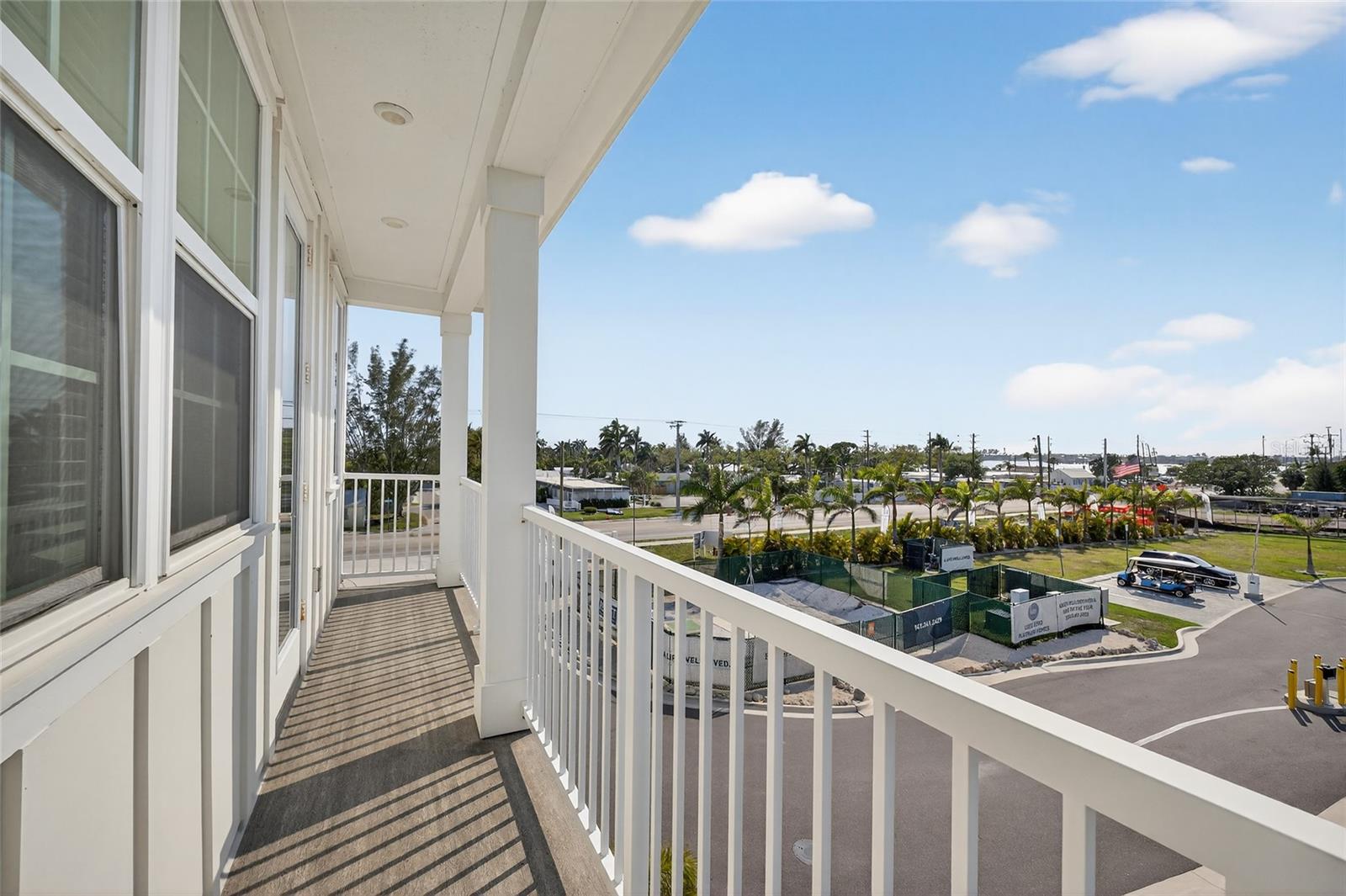 HUNTERS POINT - Residential