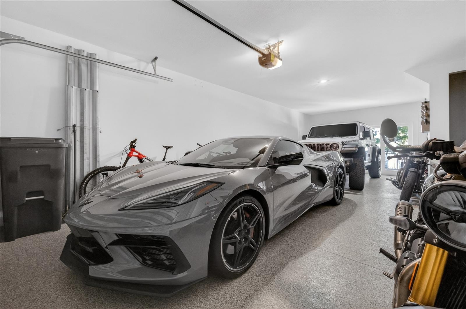 HUNTERS POINT - Residential