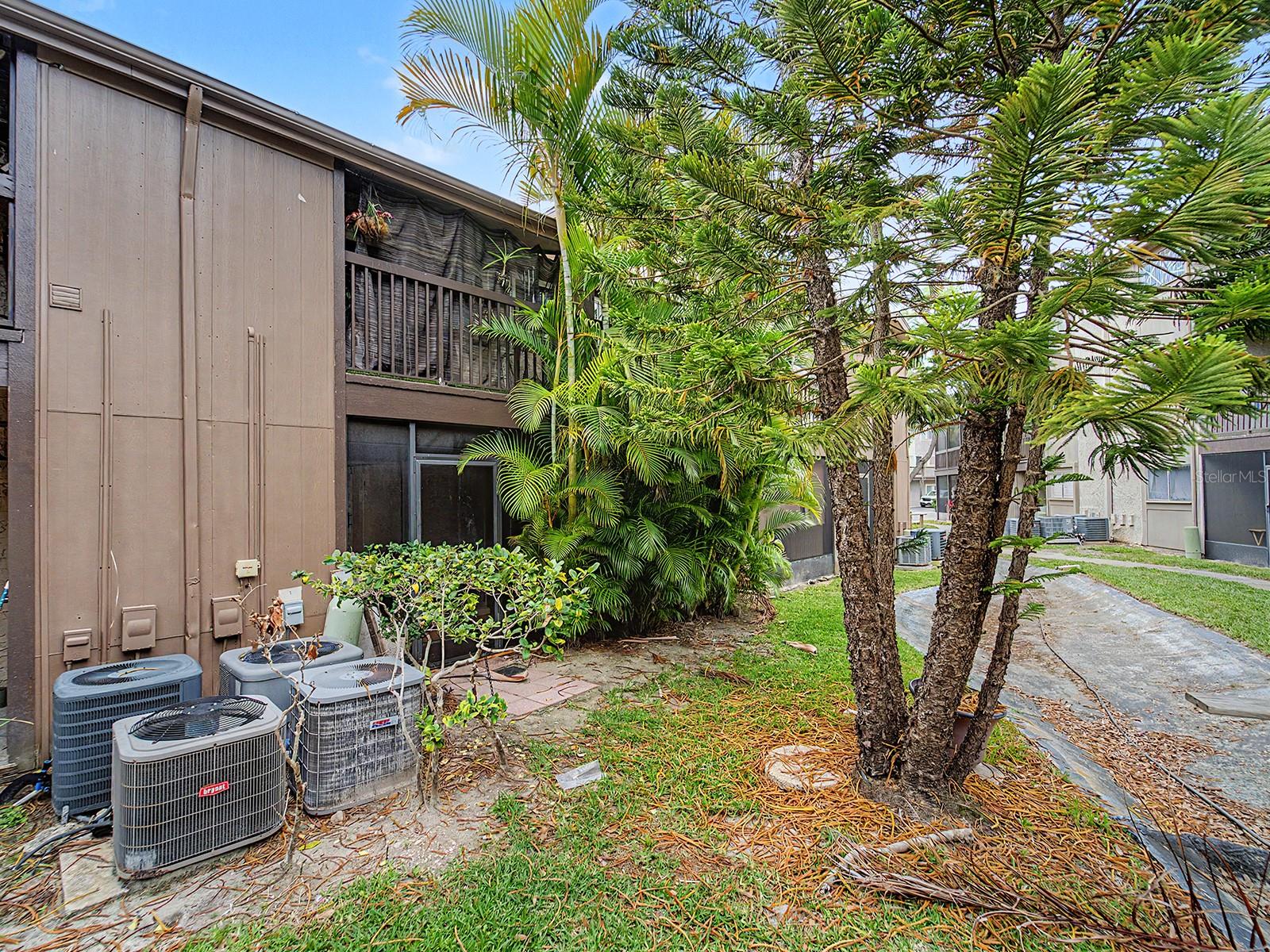 NORTH BAY VILLAGE CONDOMINIUM UNIT NO 14A2 BUILDIN - Residential