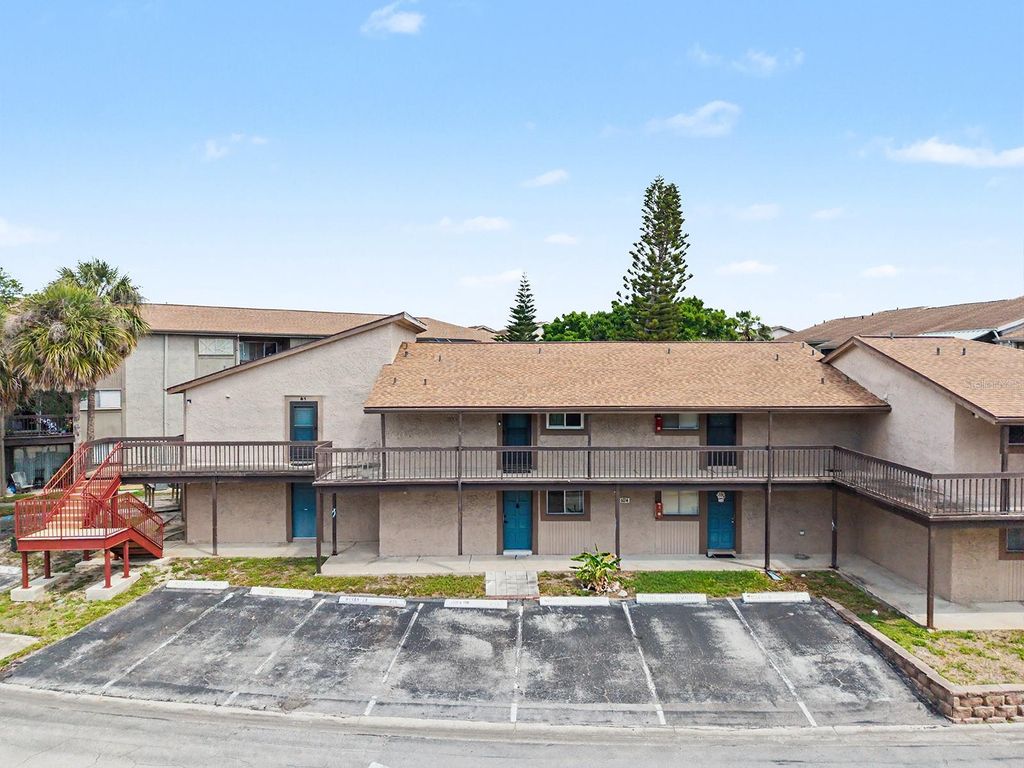 Photo of 6314 Newtown Circle #14/A2, Tampa, FL 33615 (MLS # TB8493160)