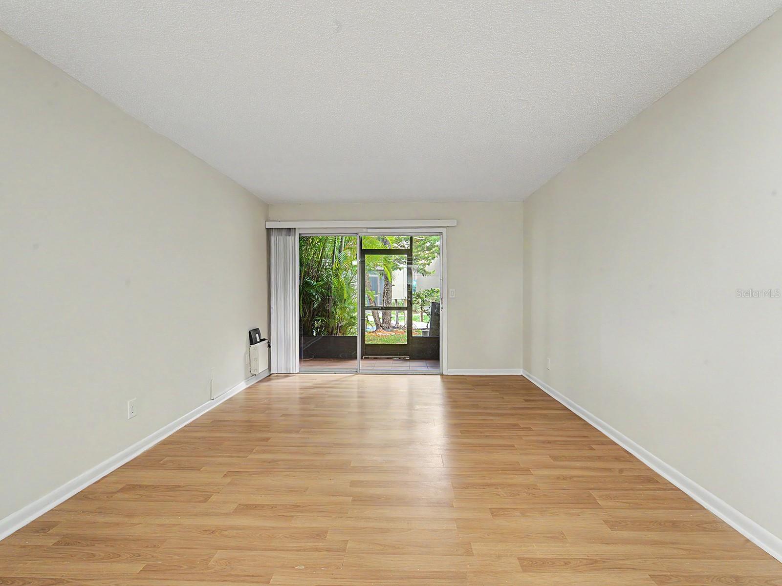 NORTH BAY VILLAGE CONDOMINIUM UNIT NO 14A2 BUILDIN - Residential