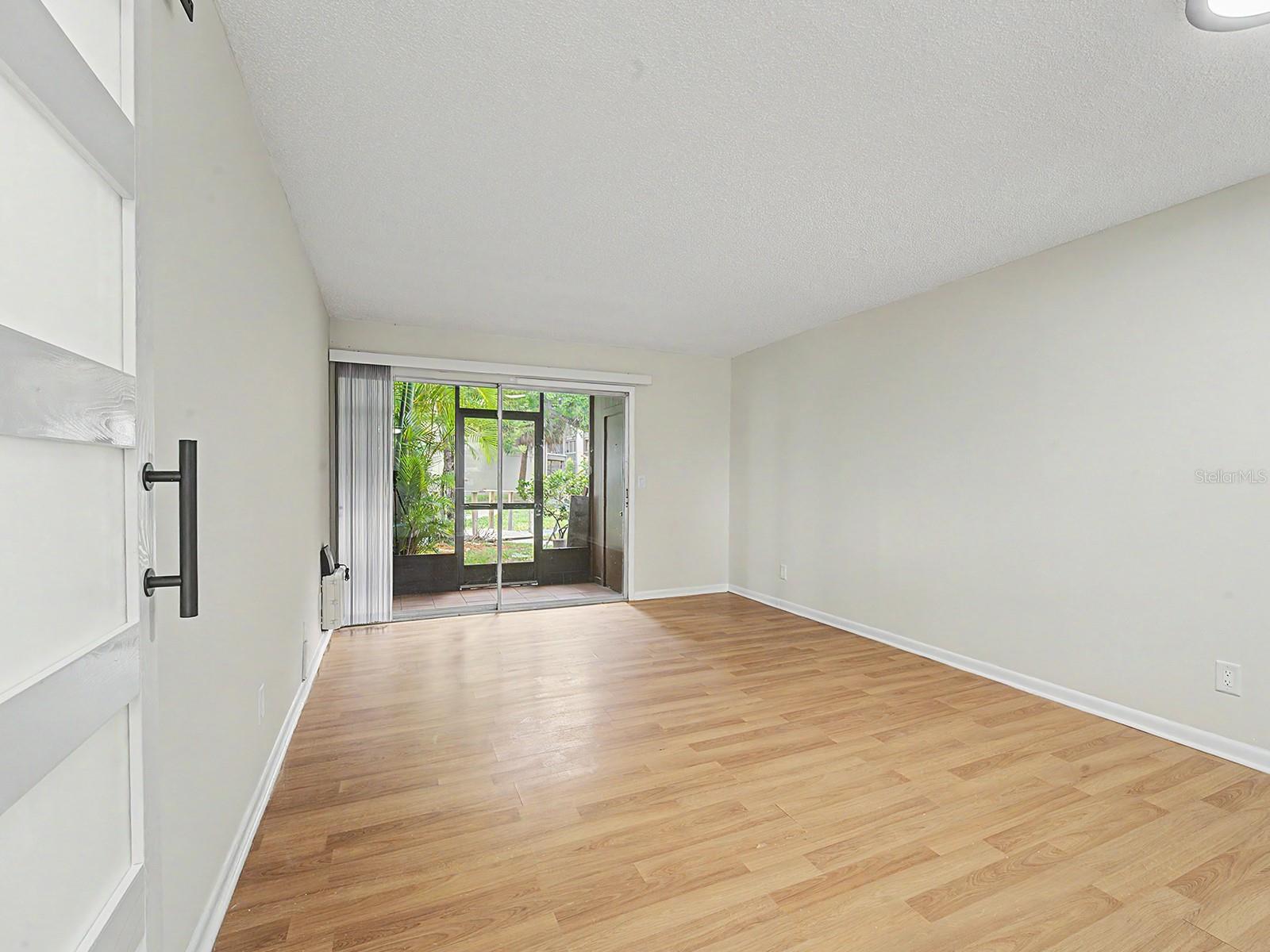 NORTH BAY VILLAGE CONDOMINIUM UNIT NO 14A2 BUILDIN - Residential