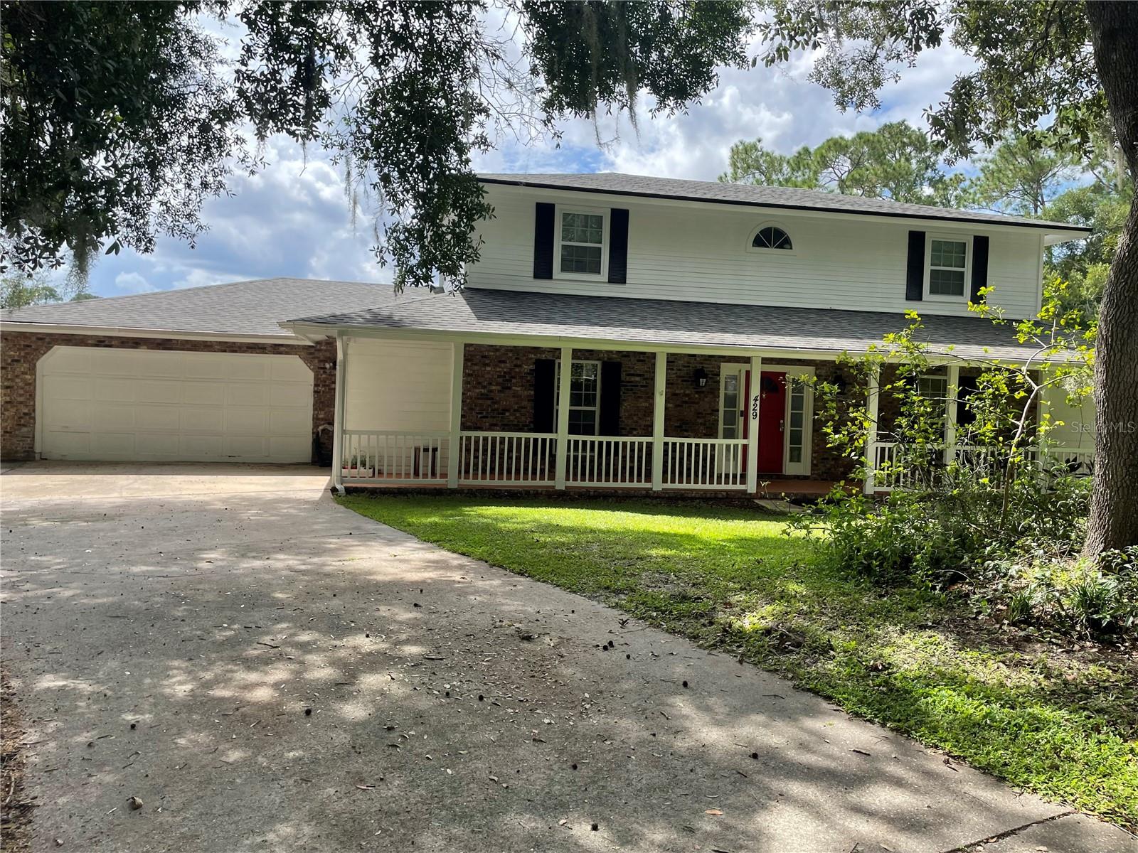 429 CARDINAL OAKS COURT