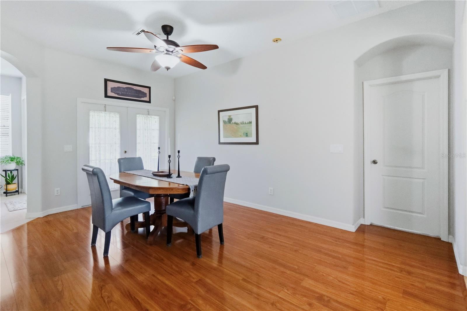 GRAND ISLAND RIDGE - Residential