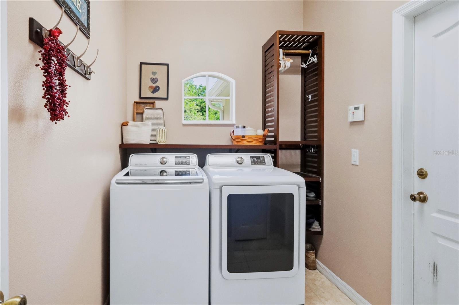 GRAND ISLAND RIDGE - Residential