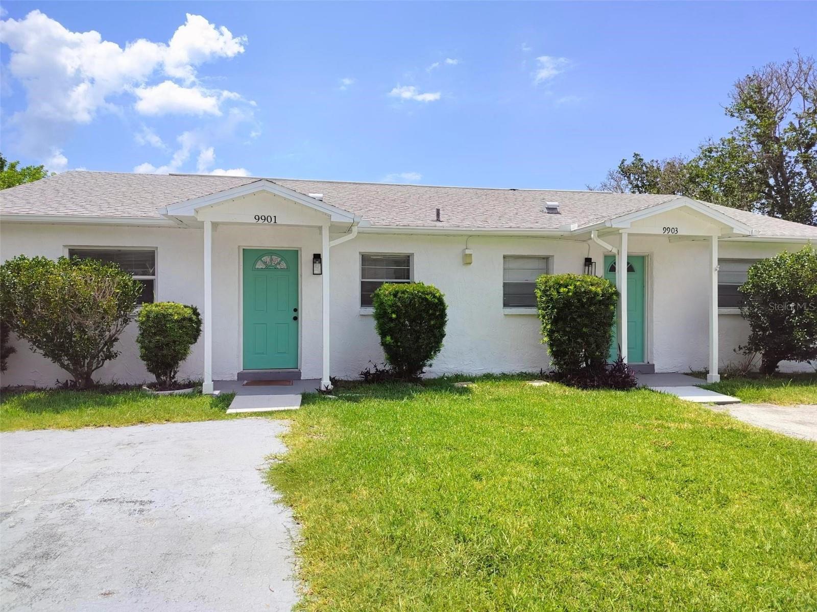 ****ONE MONTH FREE RENT****
Beautiful, recently renovated 3-bedroom, 2-bathroom home.
The kitchen features white shaker-style cabinets, granite countertops, stainless steel appliances, and a window for natural lighting. The living room and dining room are combined, and the living room includes sliders that open to a screened-in patio with a great view of the water.
The property also offers a mostly fenced-in backyard. All 3 bedrooms are spacious and have tile flooring throughout the home. The master suite has a bigger bathroom and bigger closet space. The bathroom has been stylishly renovated with shaker-style cabinets, black accents, new tile walls in the shower and tub area with a window in the shower.
The full size washer and dryer connections are conveniently located on the enclosed back patio in a laundry room. There is front door parking available, along with plenty of street parking. We are pet-friendly, and yard work will be maintained for your convenience.
Please call with questions or to schedule a viewing.