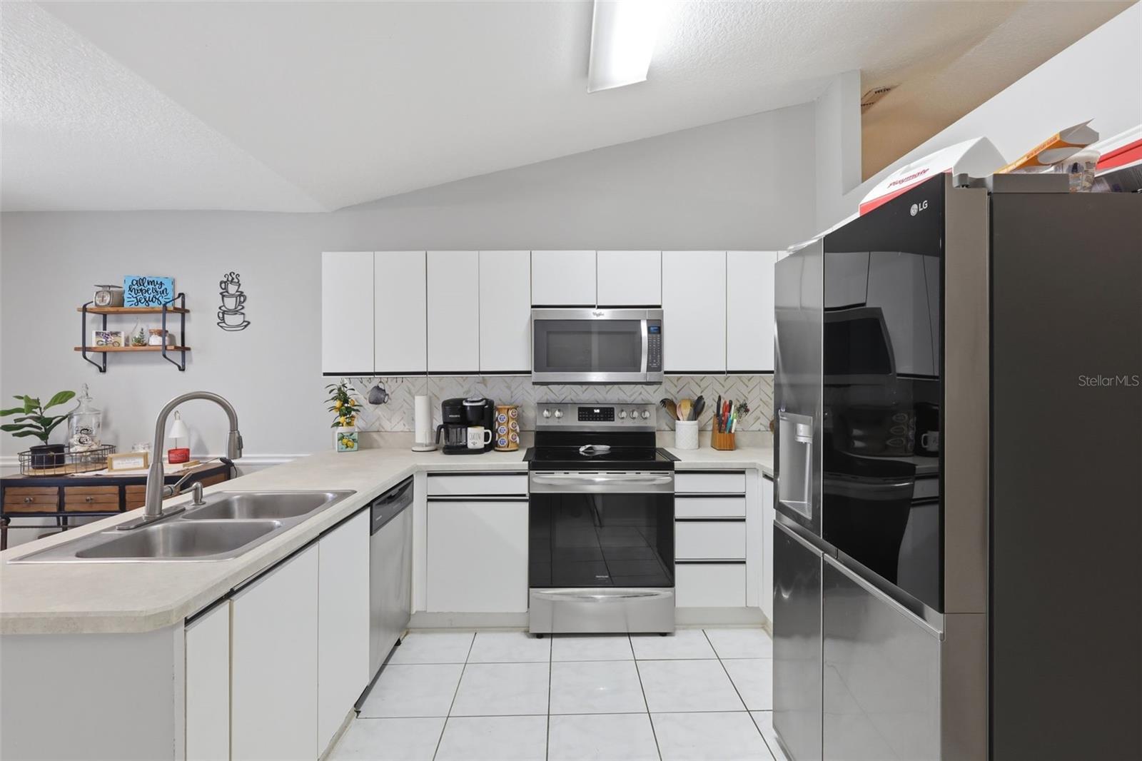 DELTONA LAKES UNIT 41 - Residential