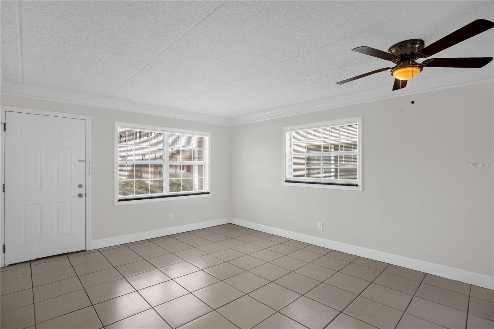 MT DORA COMMONS - Residential