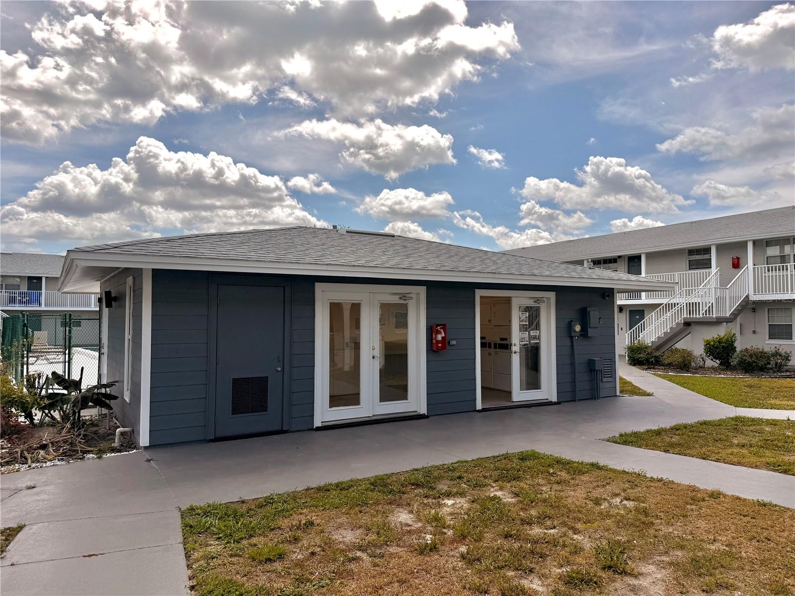 MT DORA COMMONS - Residential