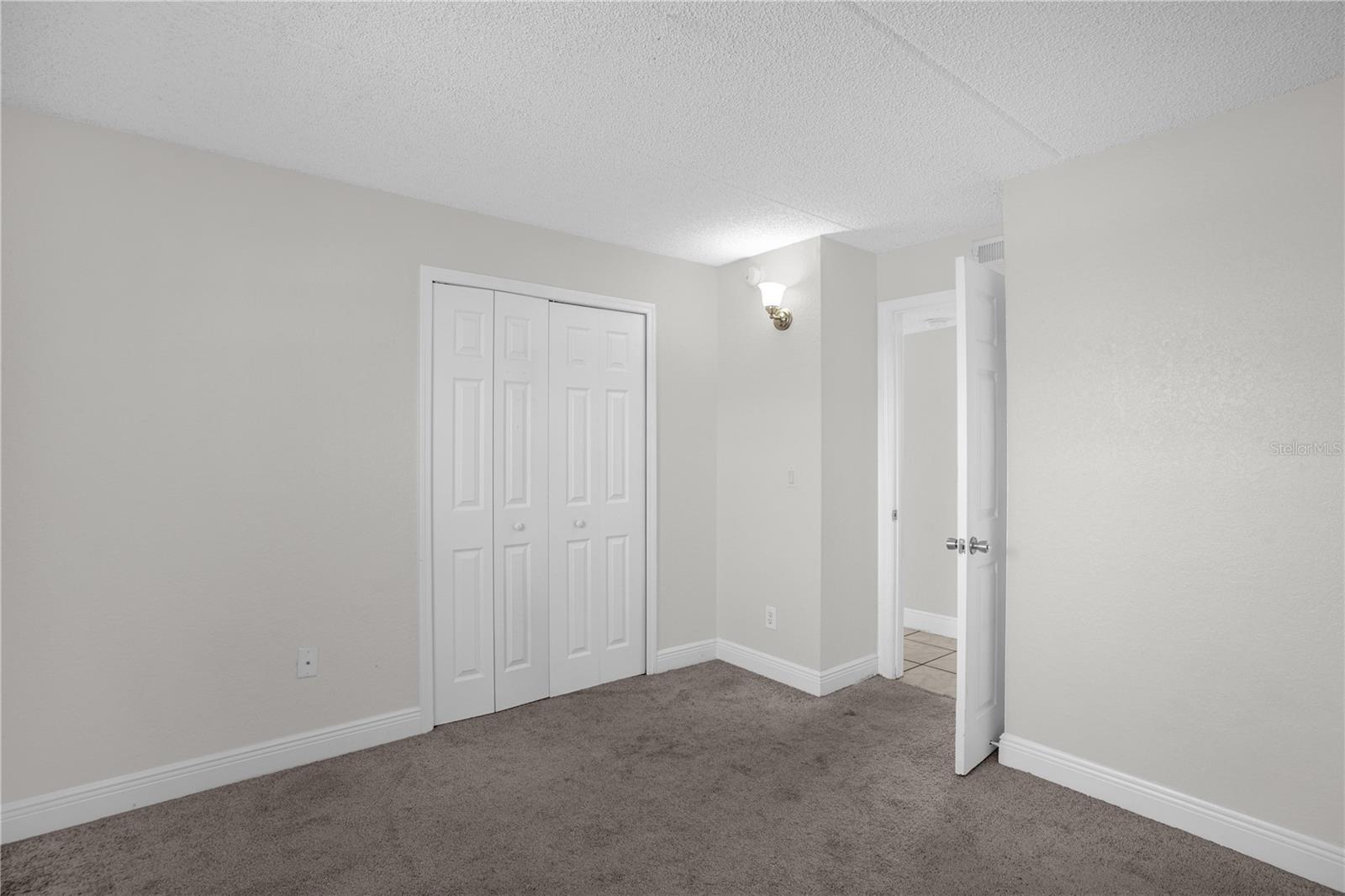 MT DORA COMMONS - Residential