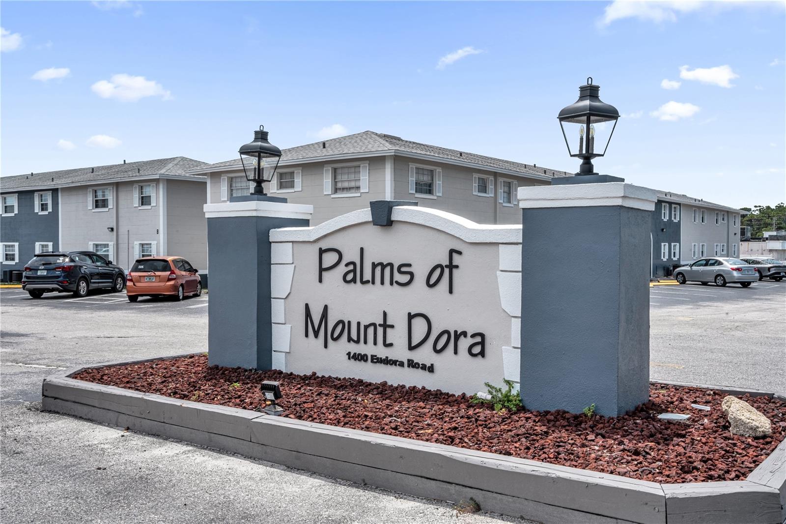 MT DORA COMMONS - Residential