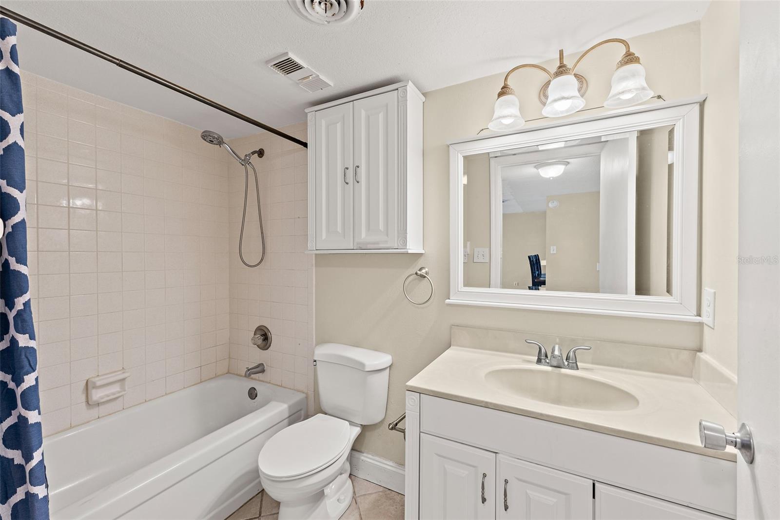 YOUNG & METZNER REALTY CO RESUB - Residential