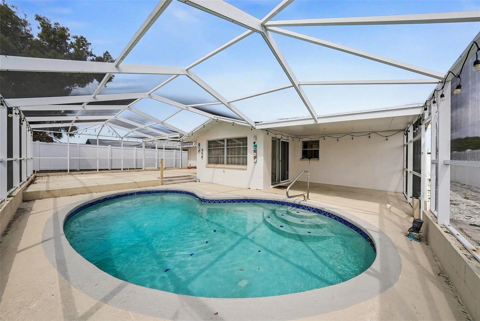 JASMINE LAKES - Residential