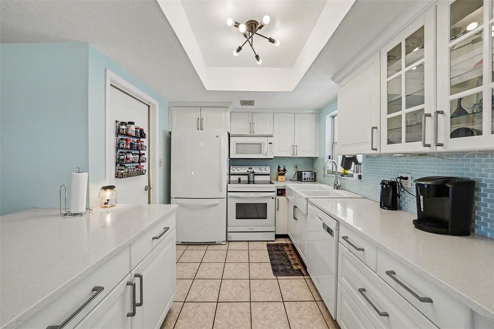 JASMINE LAKES - Residential