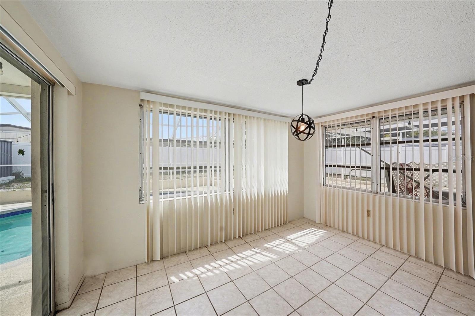 JASMINE LAKES - Residential