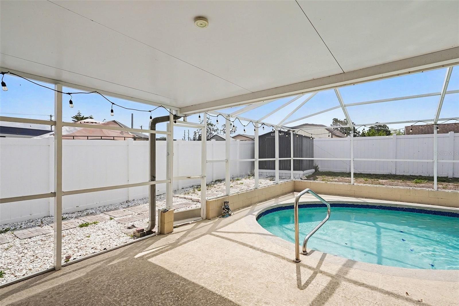 JASMINE LAKES - Residential