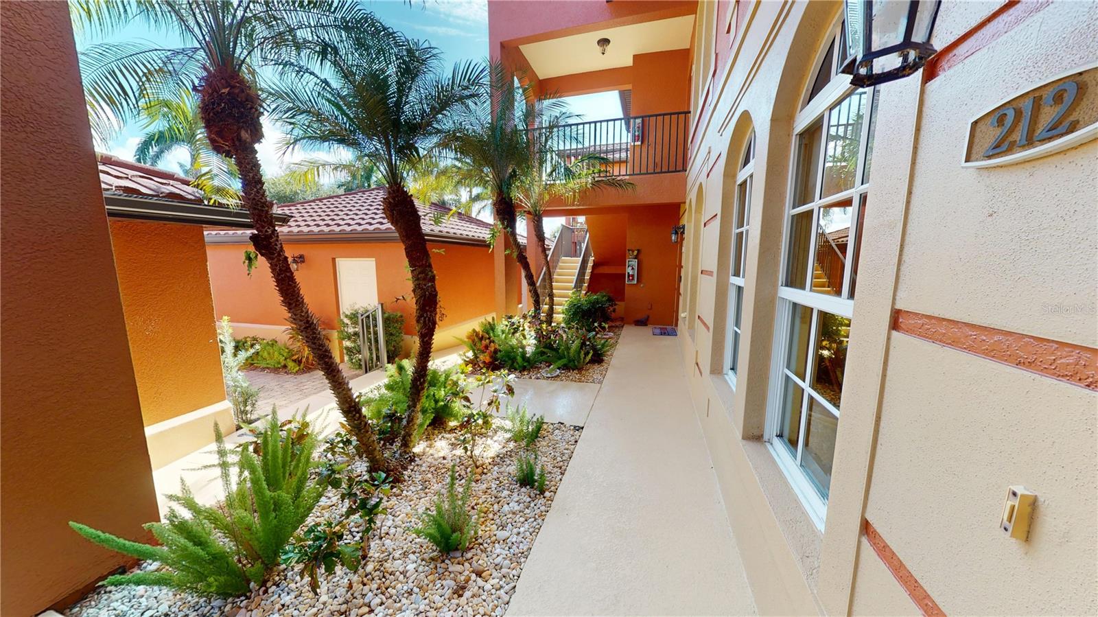 3500 MONDOVI COURT 212