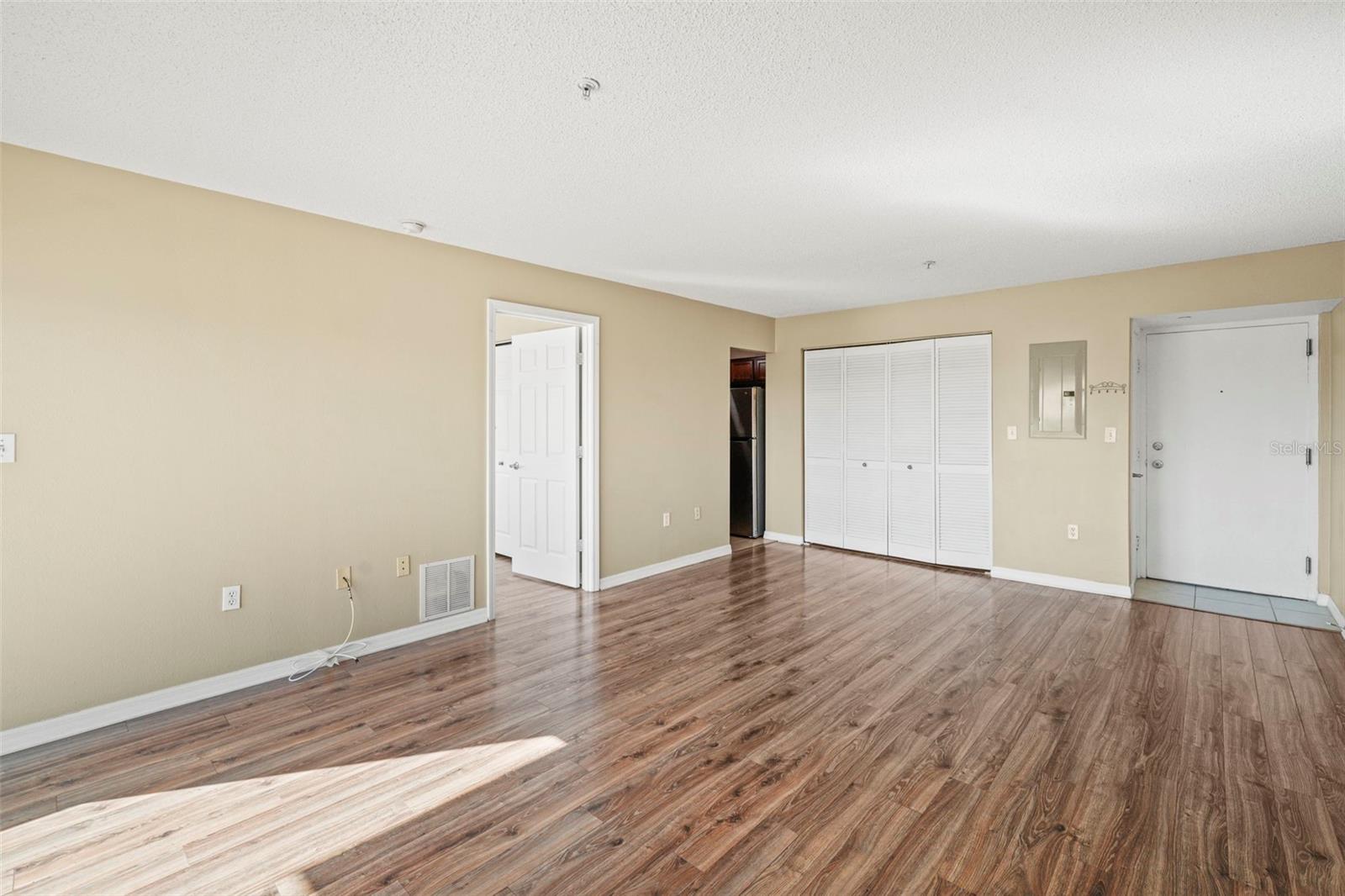 HYDE PARK TOWERS A CONDO - Residential Lease