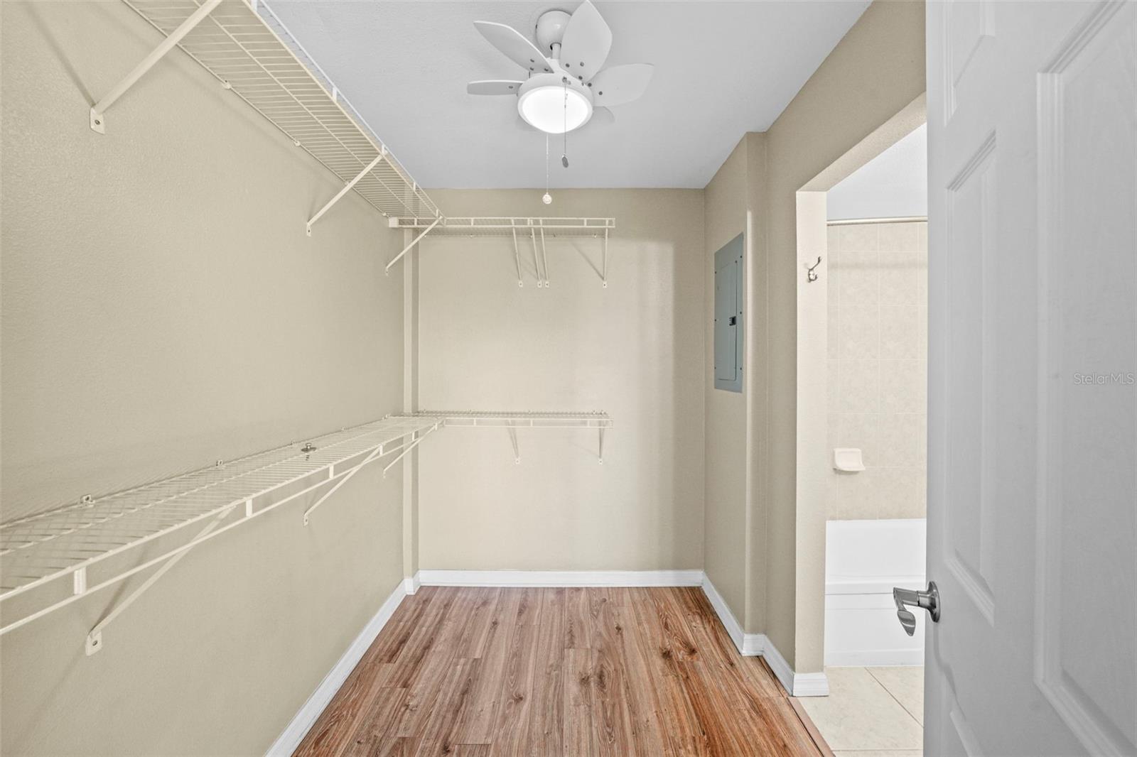 HYDE PARK TOWERS A CONDO - Residential Lease